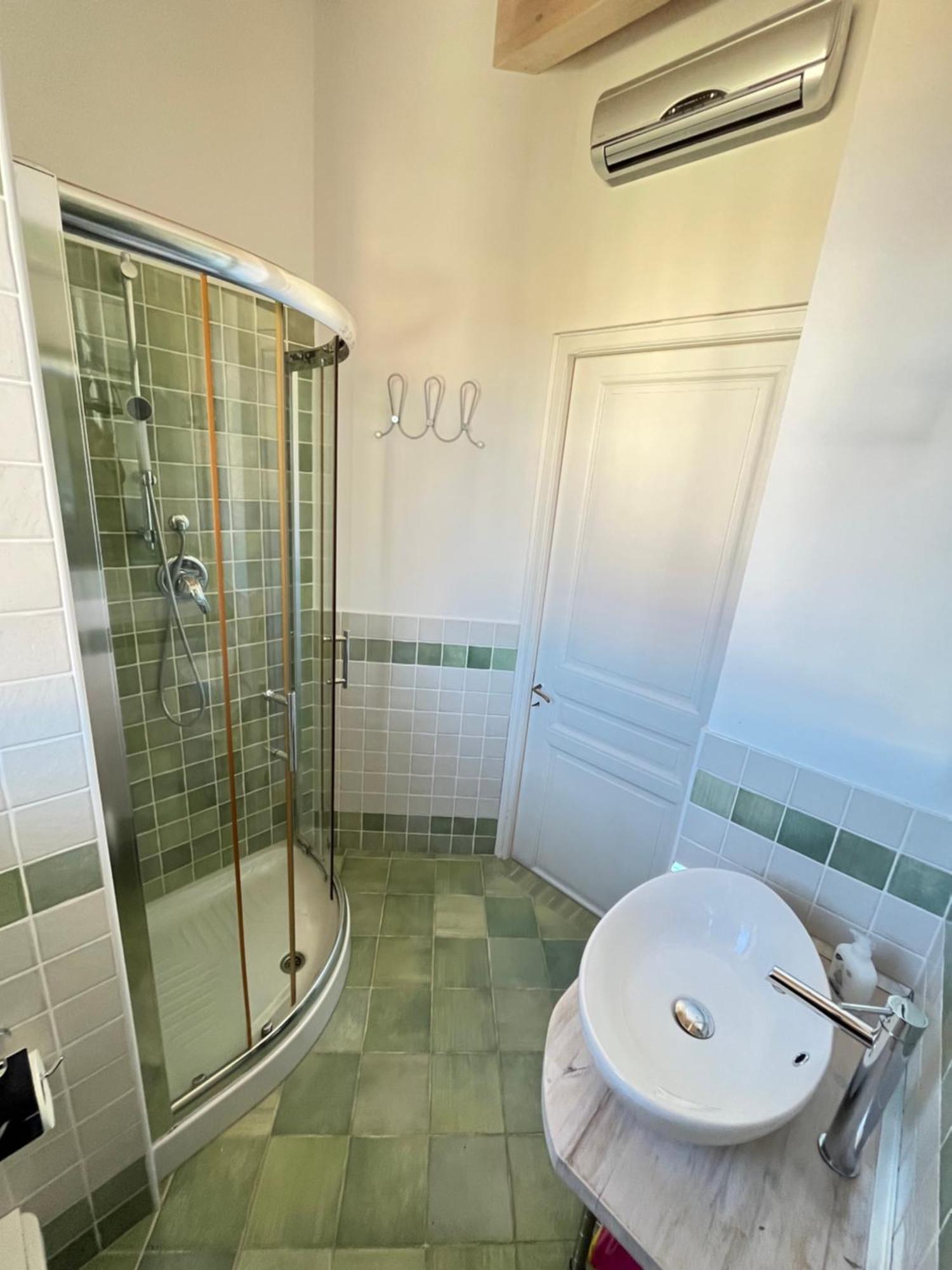 Maison Re- Splendido Appartamento Centro Mentone Kültér fotó